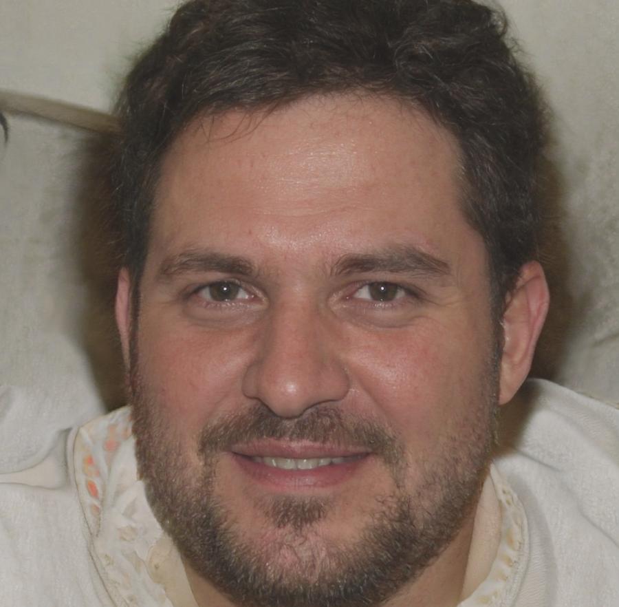 Miguel Fernández, Coordinador de Programas Educativos